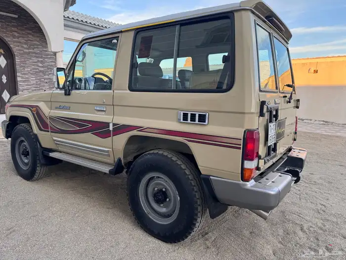 جيب ربع ( نظيف ) 13