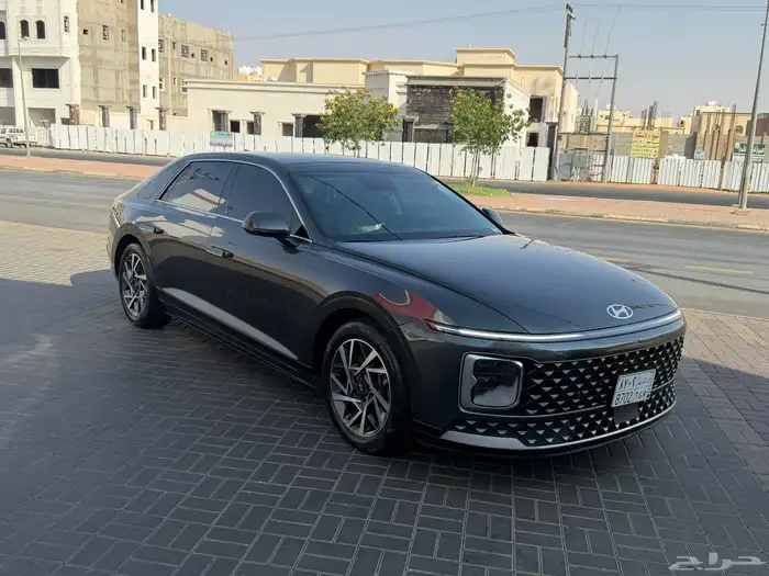 هوانداي ازيرا كلاسيك 2024 12