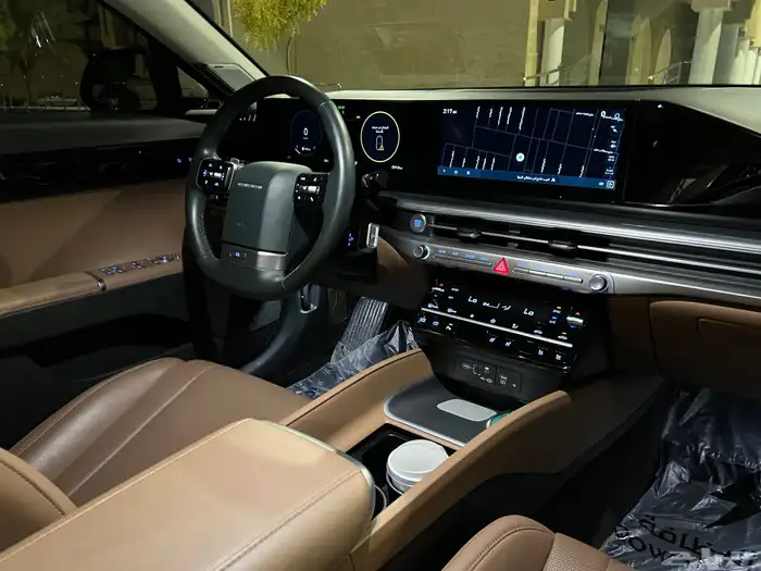 ازيرا بريميوم 2024 ( شبه جديد ) وارد الوعلان 31