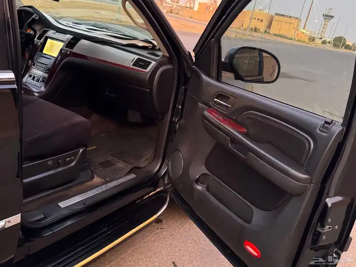 اسكاليد 2008 قصير 8