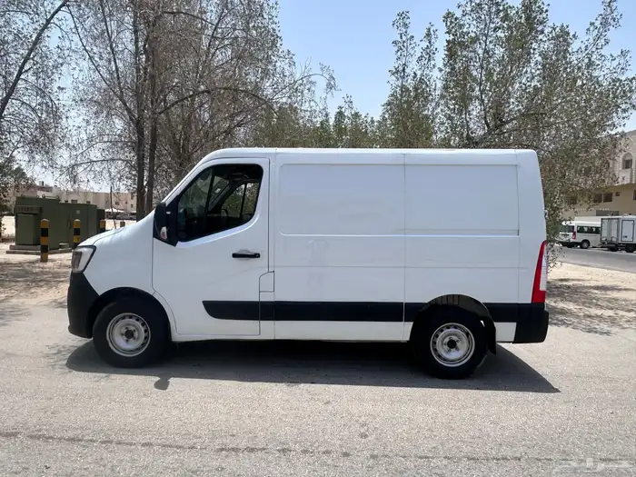 رينو ماستر 2021 بضاعه ديزل جير عادي نضيف محركات وكاله 3