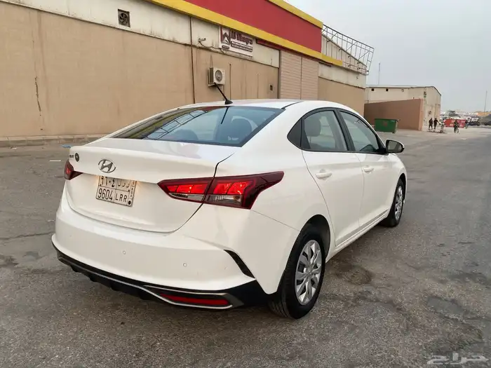 للبيع اكسنت 2023 5