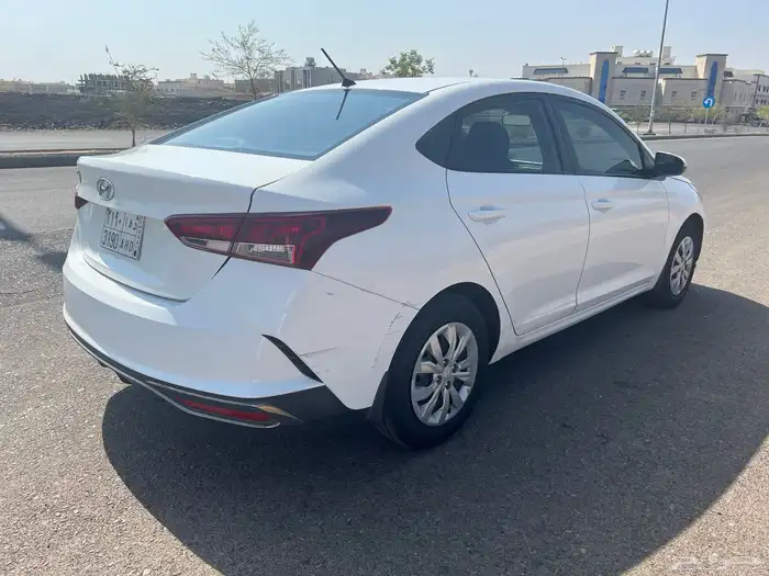 أكسنت موديل 2021 حالة ممتازة 5