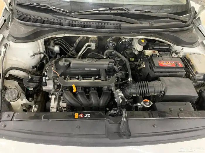 للبيع هونداي اكسنت وارد الوكيل منوة المستخدم 12