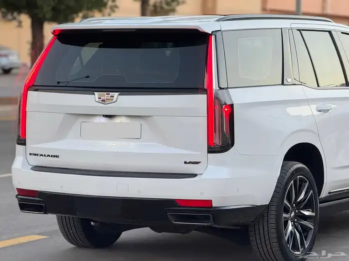 اسكاليد 2021 بلاك اديشن قصير 4