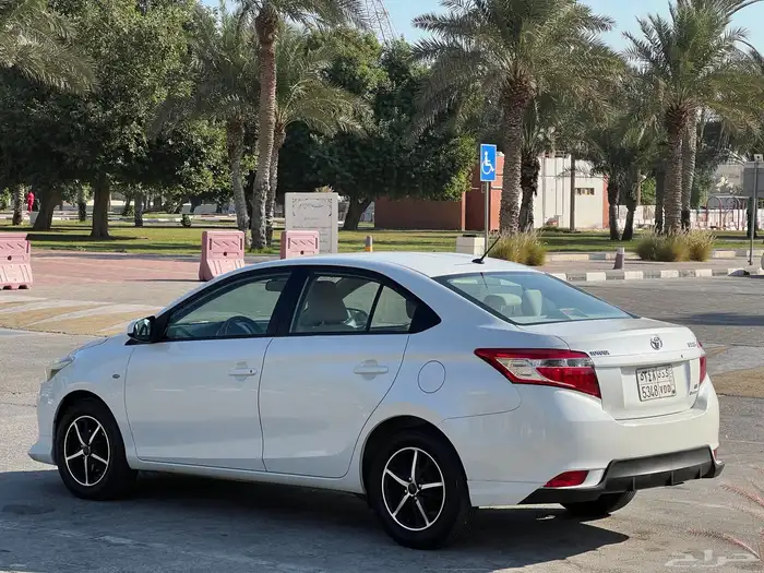 تويوتا يارس موديل 2017 ليمتدد 6