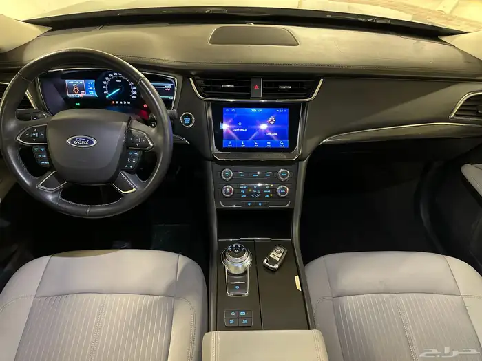 فورد تورس 2022 امبيانتي عداد قليل نظيف جدا 14