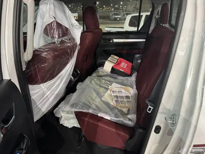 للبيع هايلوكس 2025 اصفار سعودي 5