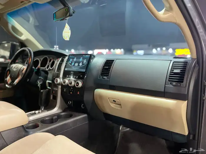 تويوتا سيكويا 2015 دبل 11