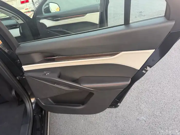 فورد_توروس_2023_تيتانيوم 51