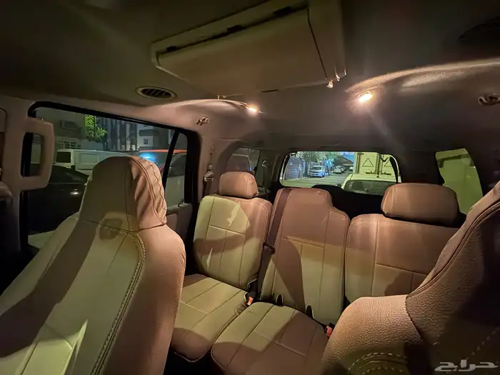 سياره فورد اكسبديشن موديل 2005 وارد امريكا 7