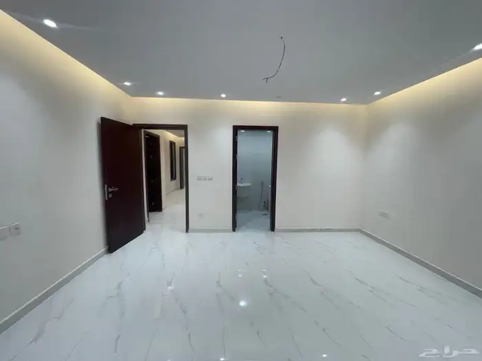 فيلا للإيجار المشرقية حي الجنادرية 26