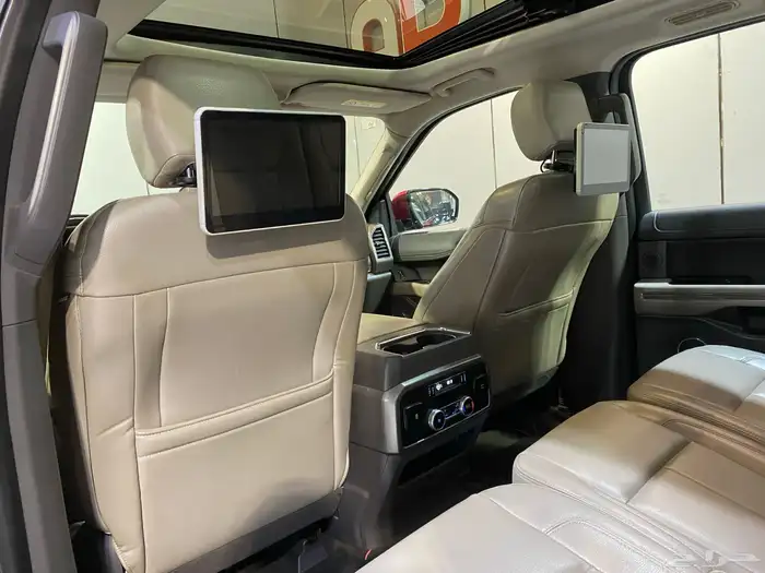 فورد اكسبديشن 2019 XLT بحالة ممتازة جدا 20