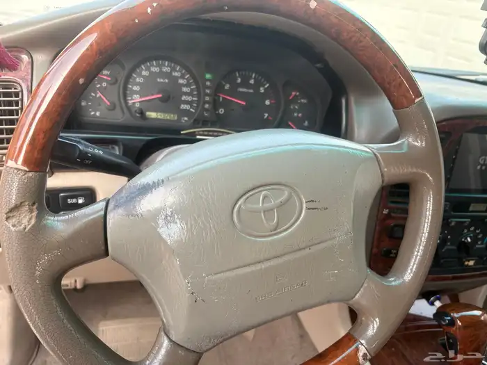 جيب لاندكروزر 3