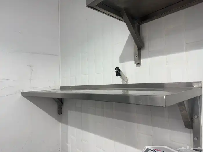 للبيع مجموعة معدات مطعم مستخدمة بحالة نظيفة 40