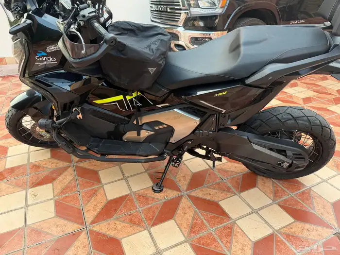 للبيع دباب Honda x-adv750 موديل 2021 1