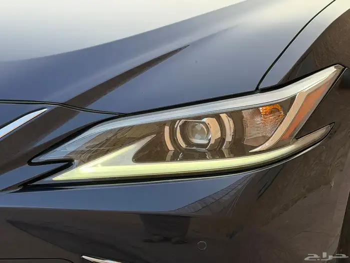 لكزس ES250 موديل 2023 13