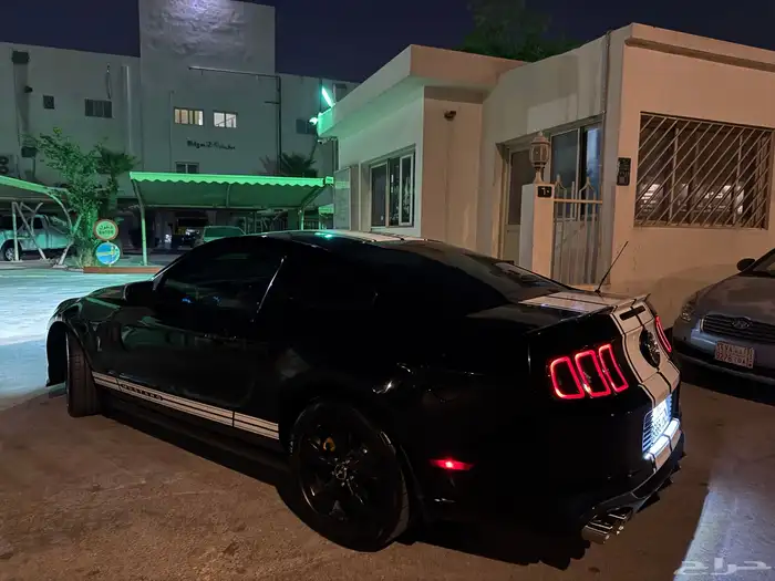 موستنيج 2013 مميز مخزن وبحالة الوكالة قيرعادي معدل كت شيلبي 64