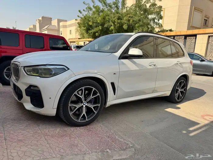 للبيع بي ام x5 7