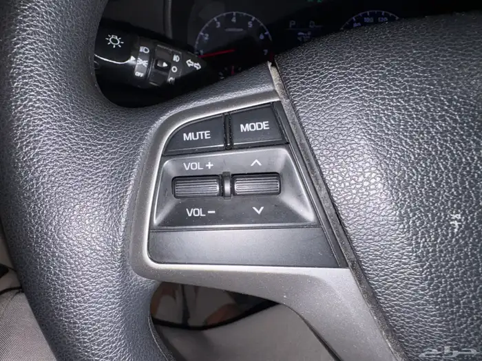 أكسنت 2020 نظيفة جد ا   استعمال شخصي   ممشى 99 ألف 3