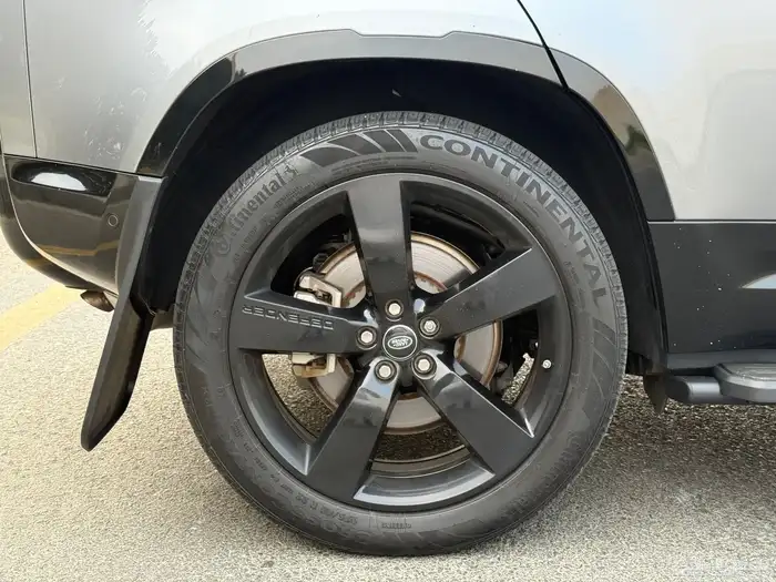 ديفندر HSE P400 2020 - ناغي سعودي 9