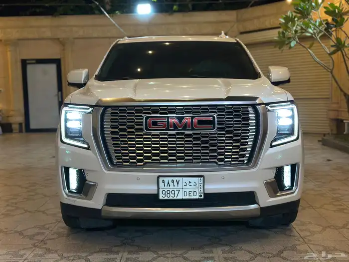 GMC يوكن دينالي 2022 6