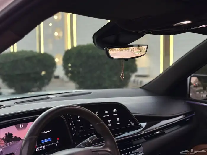 اسكاليد 2021 بلاك اديشن قصير 18