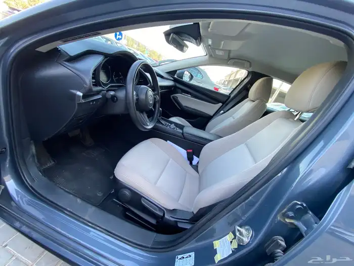 مازدا 3 2024 تحت ضمان الوكاله يوجد عدد الوان مختلفه 11