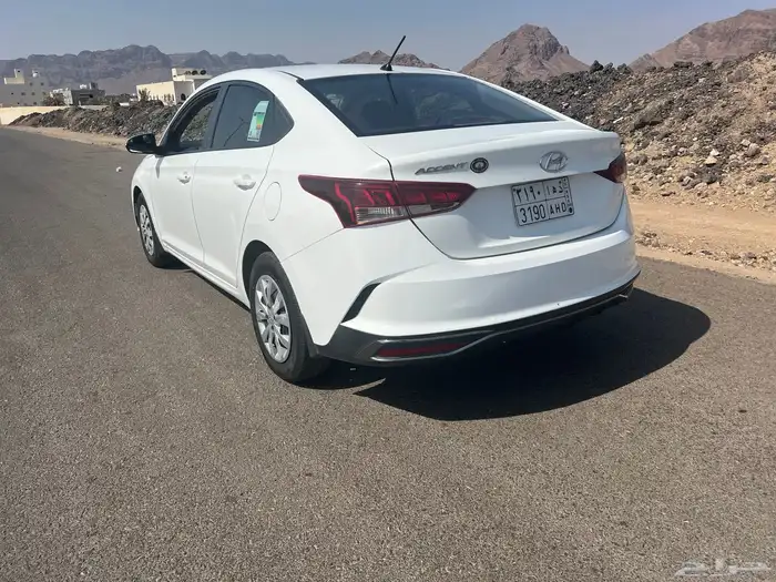 أكسنت موديل 2021 حالة ممتازة 7