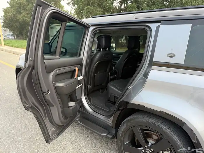 ديفندر HSE P400 2020 - ناغي سعودي 12