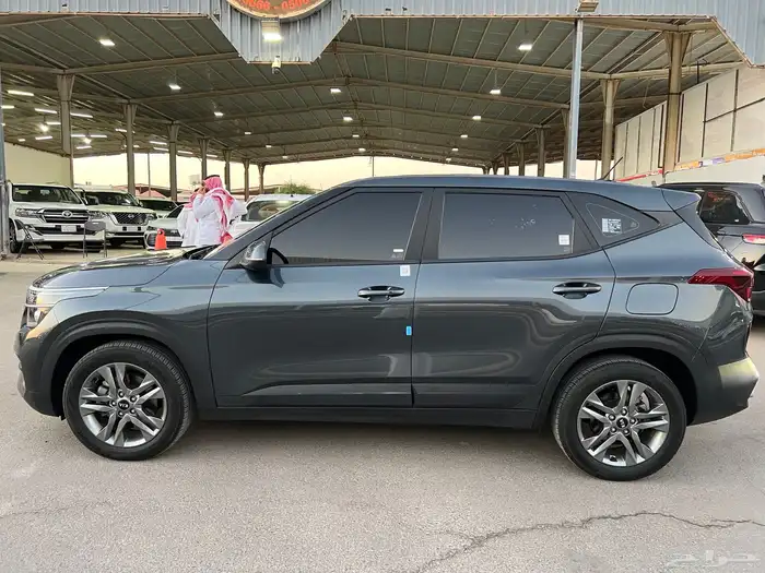 كيا سيلتوس 2022 فل كامل بنزين 4