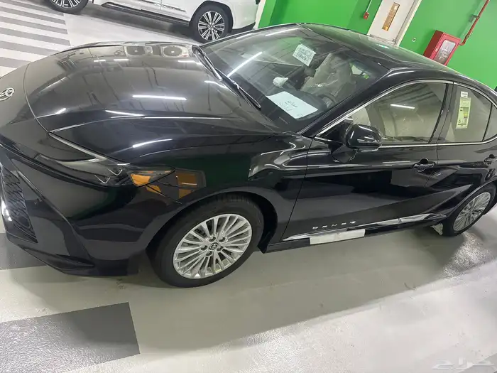 كامري LE بنزين 2025 بطاقة جمركيه 9