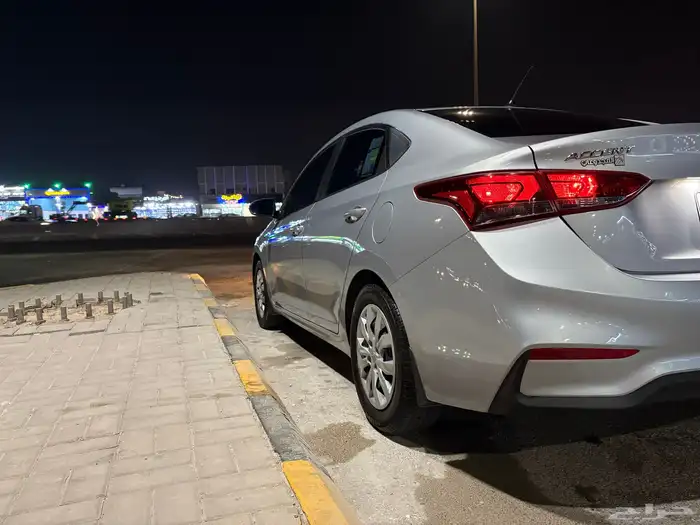 أكسنت 2020 نظيفة جد ا   استعمال شخصي   ممشى 99 ألف 2