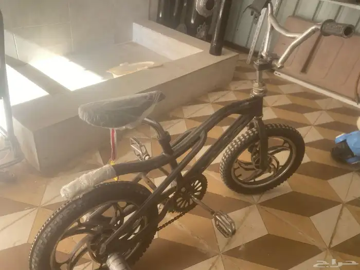 كوبرا مقاس تقريبا16-14 للبيع 2