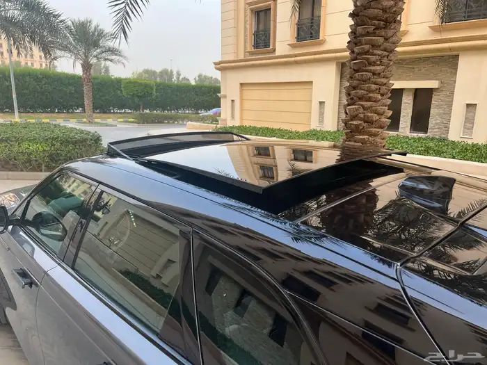 لاندروفر 2025 فيلار p250 مالك اول ممشى 21 الف بحالة الجديد 6