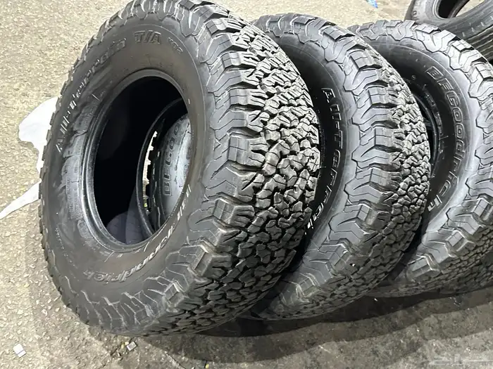 كفرات بي اف امريكي نص حجري مقاس 315 70 17 27