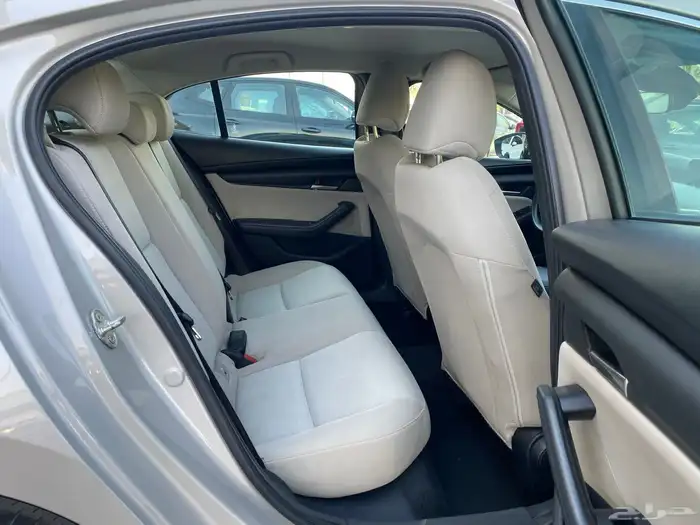 متوفر مجموعة مازدا 3 2024 لازالت تحت الضمان 34