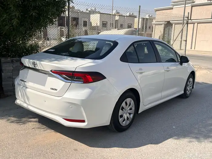 تويوتا كورولا 2021 نضيف1500cc XLI 3