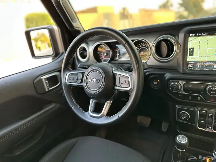 رانجلر صحارى V6 ماشي 33 الف فقط بحاله الوكاله 31