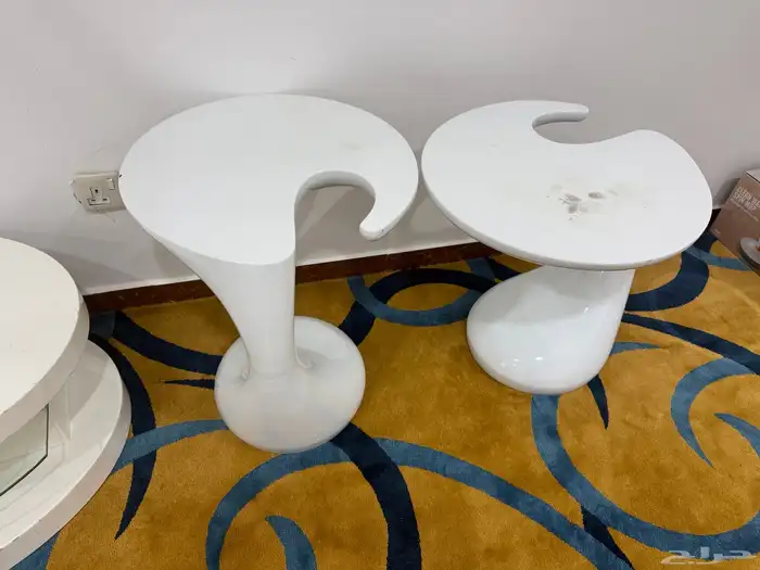 طاولات اللون ابيض وقاعدة تلفاز وفخمه وموديل جديد 3