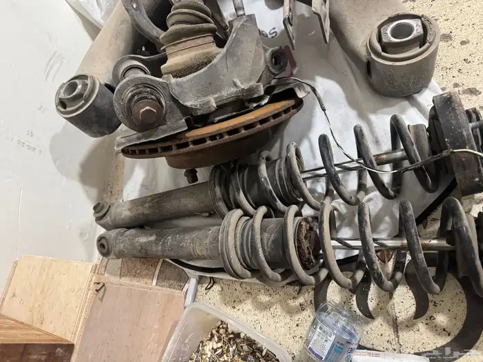 راجع عنواني اسابق بي ام 540 محول كاملهm5 2