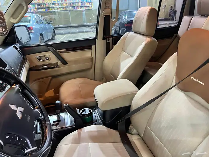 ميتسوبيشي باجيرو 2014 32