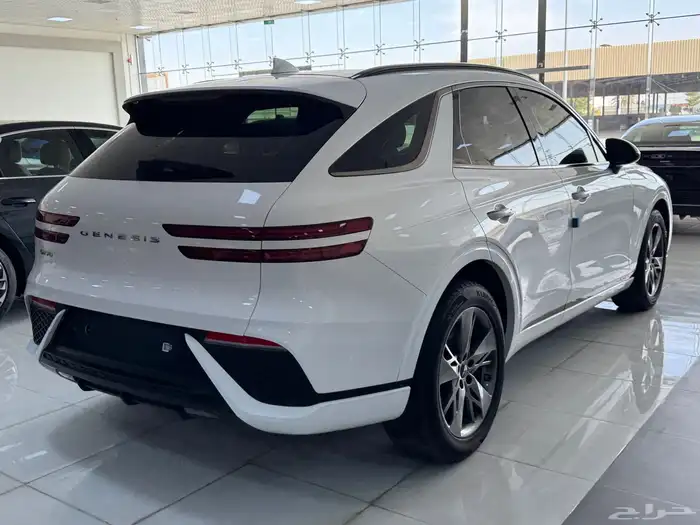 جنسس GV70 2023 ديزل 4