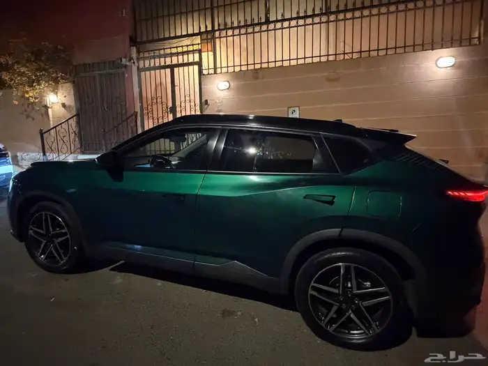 سيارة دونق فينق ميج 9