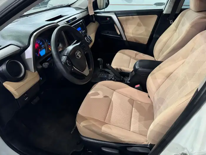 للبيع تويوتا راف فور موديل 2017 5