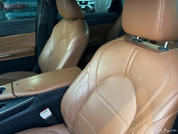 تويوتا افالون 2021 بريميوم فل كامل 11