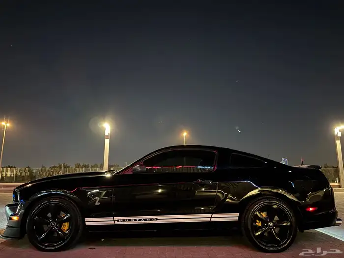 موستنيج 2013 مميز مخزن وبحالة الوكالة قيرعادي معدل كت شيلبي 65