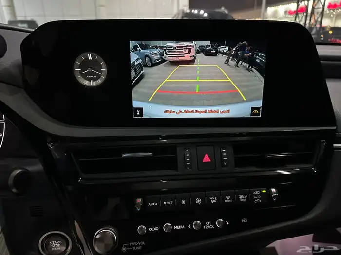 لكزس ES250 موديل 2024 نظيف 10