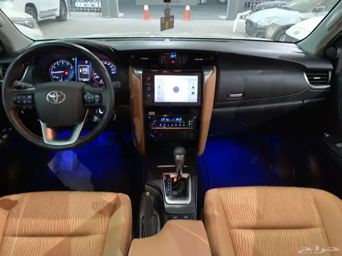 فورتشنر VX 2023 10