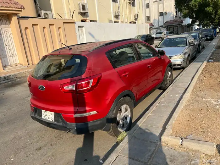 كيا سبورتاج 2012 للبيع 5